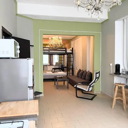Charming Fully-equipped In Liège Mellet
