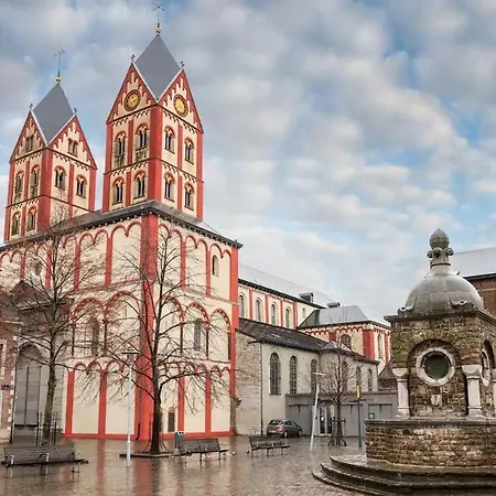 Charming Fully-equipped In Liège * Mellet