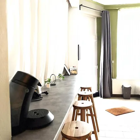 Charming Fully-equipped In Liège Appartement Mellet